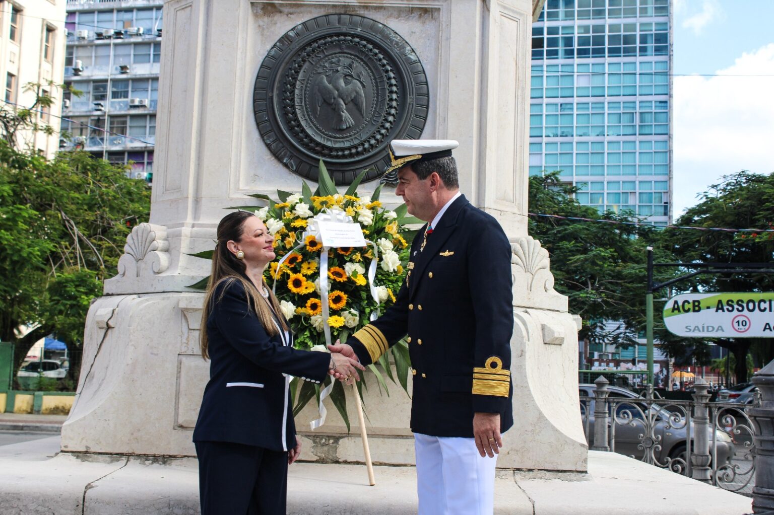 Marinha e Associação Comercial da Bahia homenageiam heróis da Batalha do Riachuelo